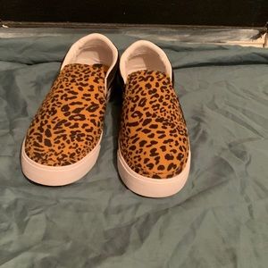 Nike slip ons